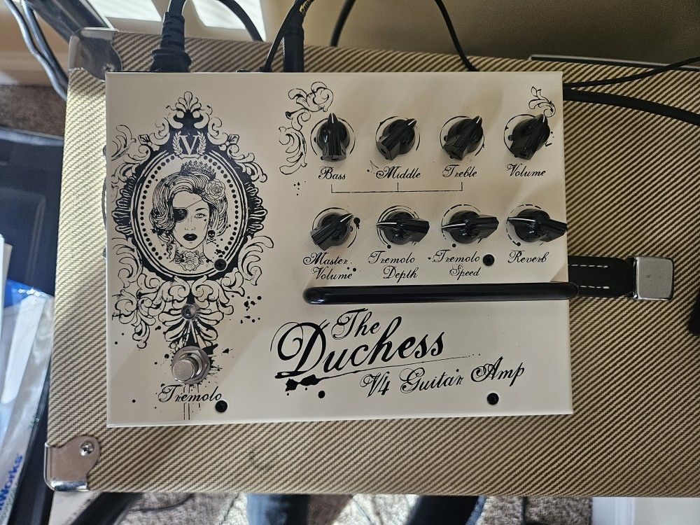 Victory V4 The Duchess 180w Guitar Amp