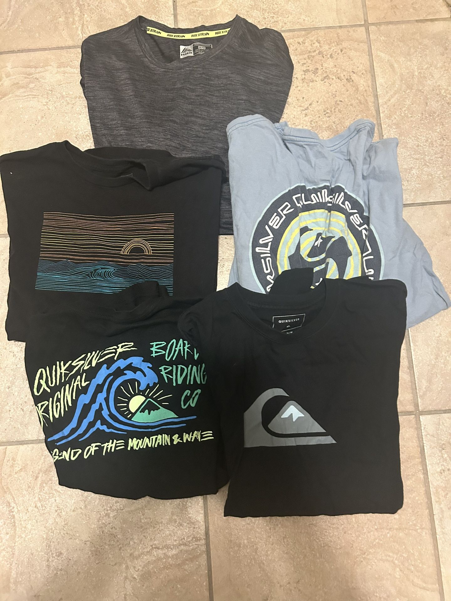 Men’s Namebrand Shirts, Medium