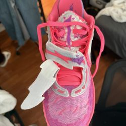 🔥 LaMelo Ball PUMA MB.05 “World Tour” Size 10 – Brand New, Deadstock + Signed Box 🔥