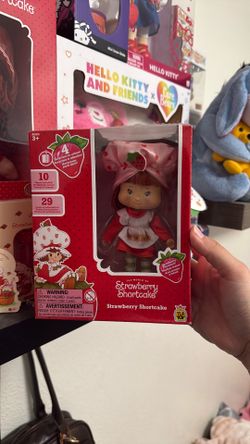 Strawberry Shortcake doll