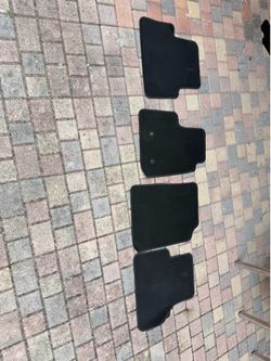 OEM Chevrolet Colorado Carpet Floor Mat Set (2015–2022)