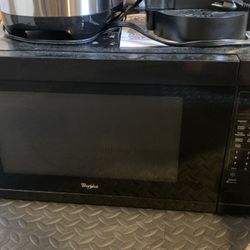 Whirlpool Microwave 