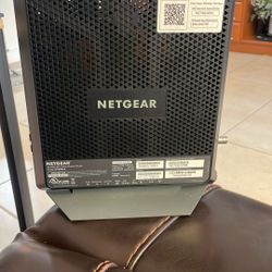 Netgear  Módem / Router