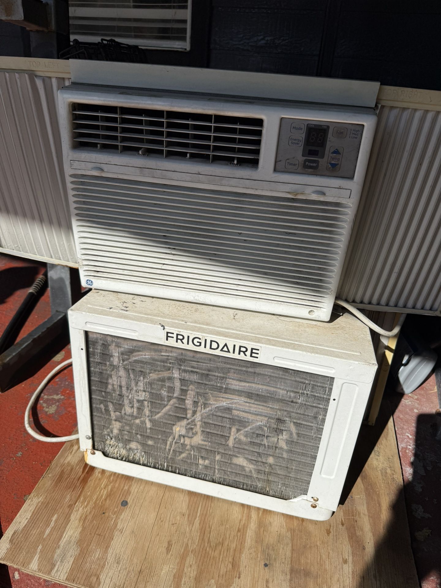 Air Conditioning Units Good Condition