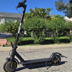 electric scooter 
