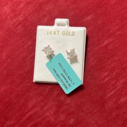 14kt Gold Earrings 