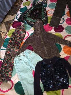 Girl clothes size 5/6