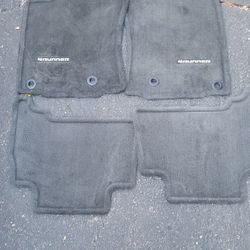 Toyota 4runner Oem Floor Mats Like New