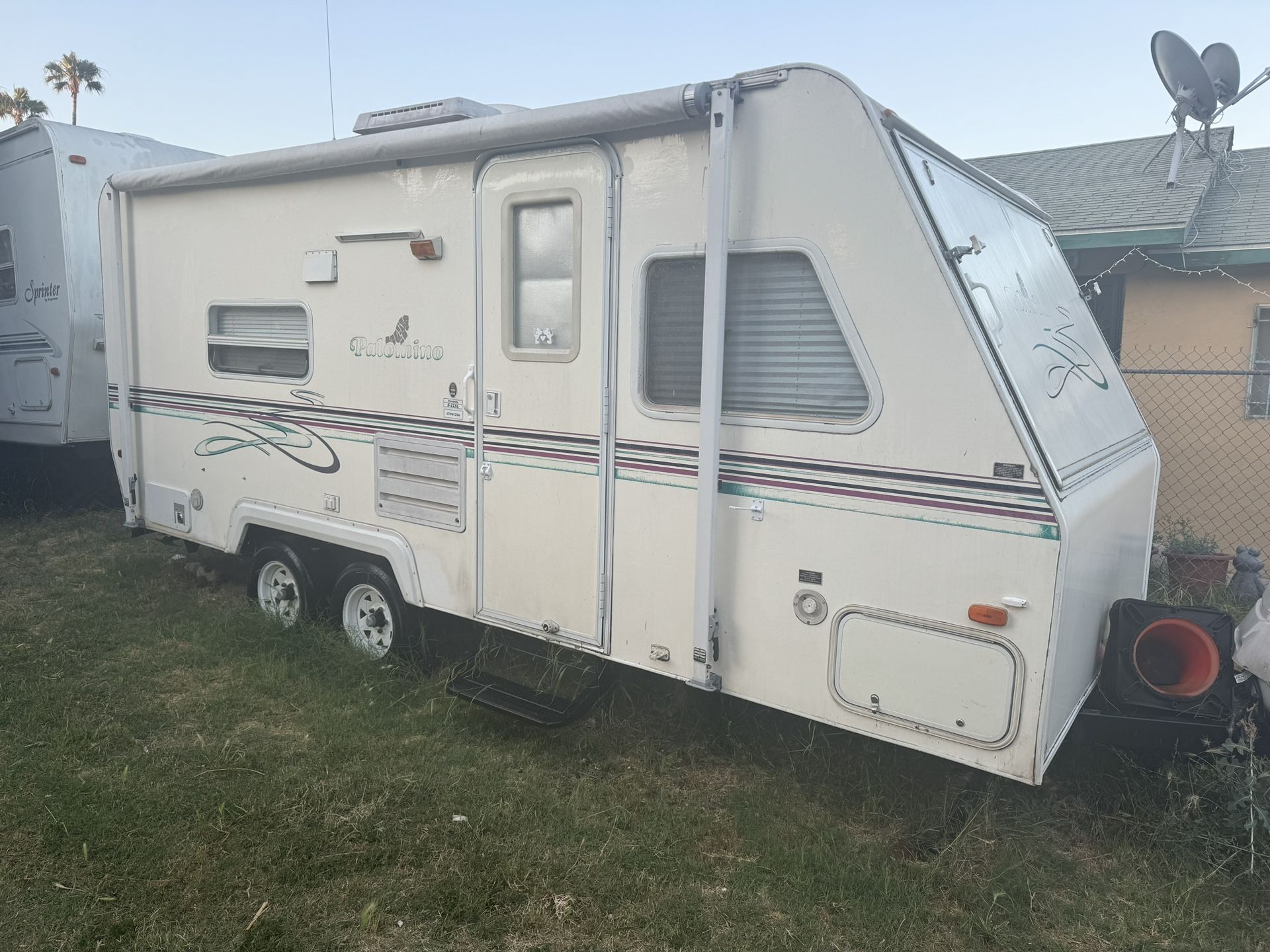 2001 palomino cch trailer for Sale in Spring Valley, CA - OfferUp