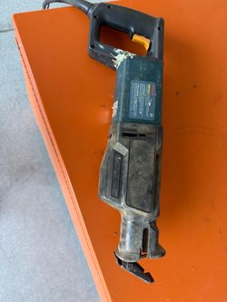 Bosch Heavy-Duty Corded Reciprocating Saw – 10.5 Amp