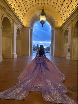 renting quince dress