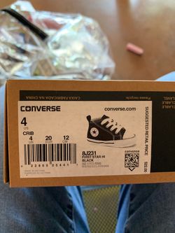 Boys converse