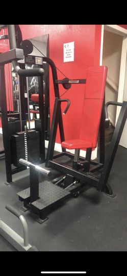 Chest Press gym machine