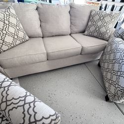 Sofa And 2 Arm  Chairs With 2 End Tables  And  Coffee Table 