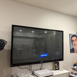 55 Inch Samsung TV