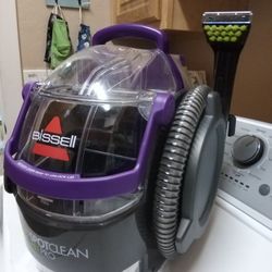Bissell Pet Shampooer 