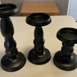 METAL CANDLE HOLDERS