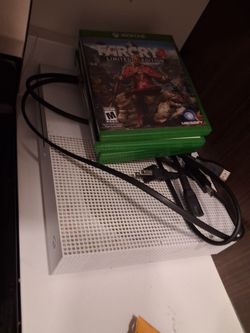 Xbox one with games downloaded and physical ones