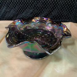 FENTON BLACK AMETHYST DRAPE & TIE SCALLOPED PEDESTAL BOWL