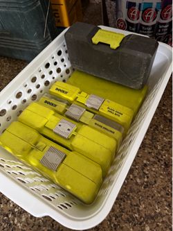 Empty Bit containers - 6