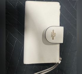 AUTHENTIC Coach Wallet