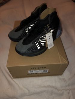 Yeezy QNTM Size 10 Brand New
