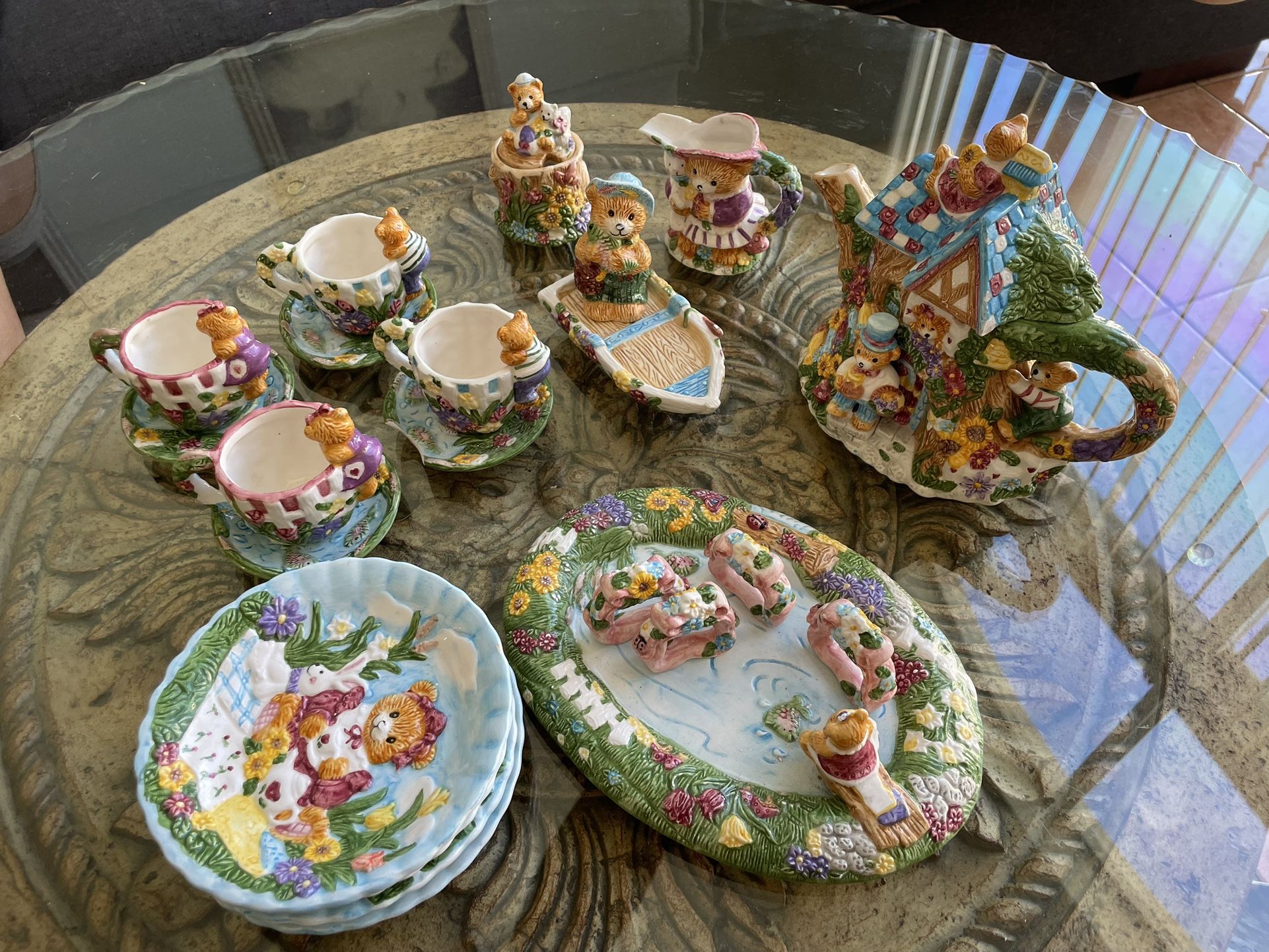 Teddy Bear 1996 Mercuries Tea Set - 22 Pieces - no box