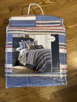 Wyatt Firetruck Luxury Quilt Set