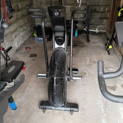 Air Dyne Bike For Sale Newer Model ( Throw Me A Reasonable Price)