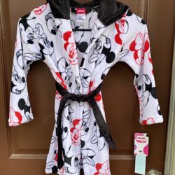 Minnie Mouse Red & Black Robe With Hoodie 4T-5T..