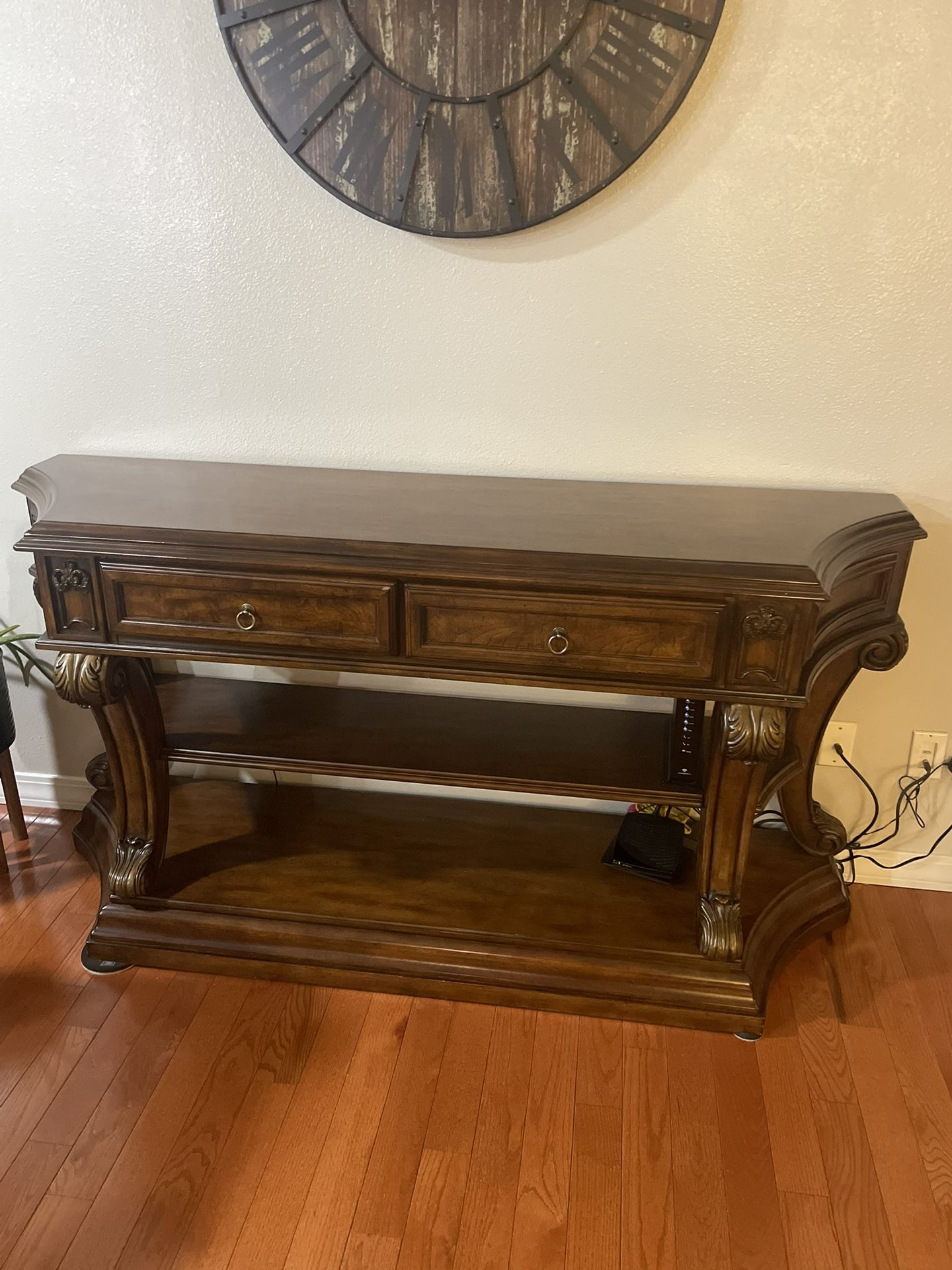 Large Entry Table