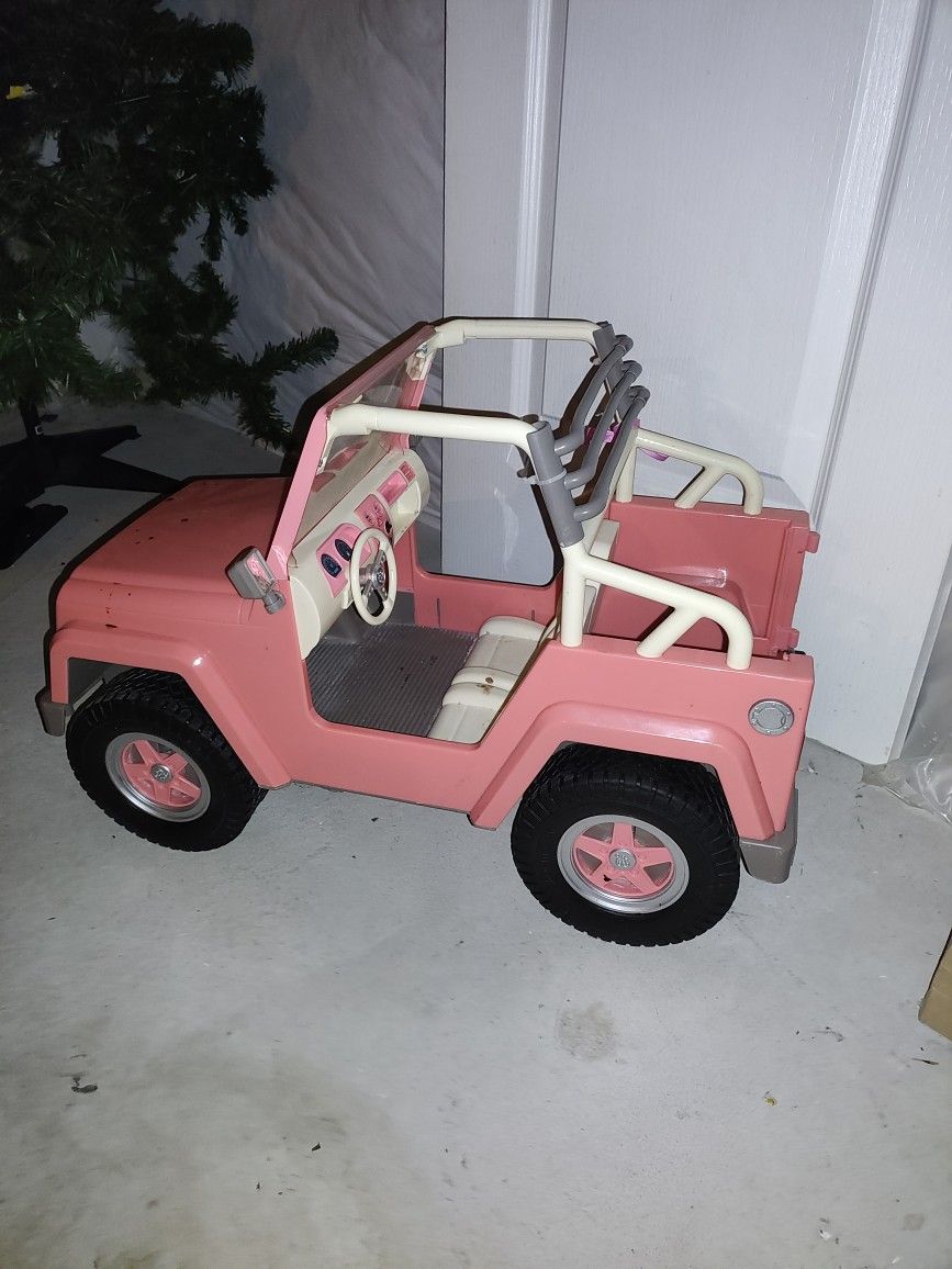 Cool Jeep And Ice Cream Truck Toys! Pretty Big With Lights And Sounds