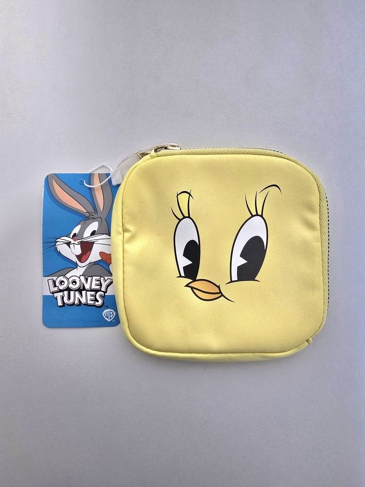Looney Toons Tweety Zip Wallet
@ToyBros