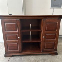 Heavy Wooden Tv Stand/Console