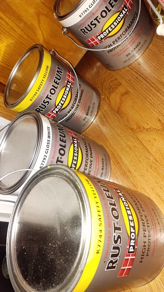 Rust-Oleum Bucket Paint