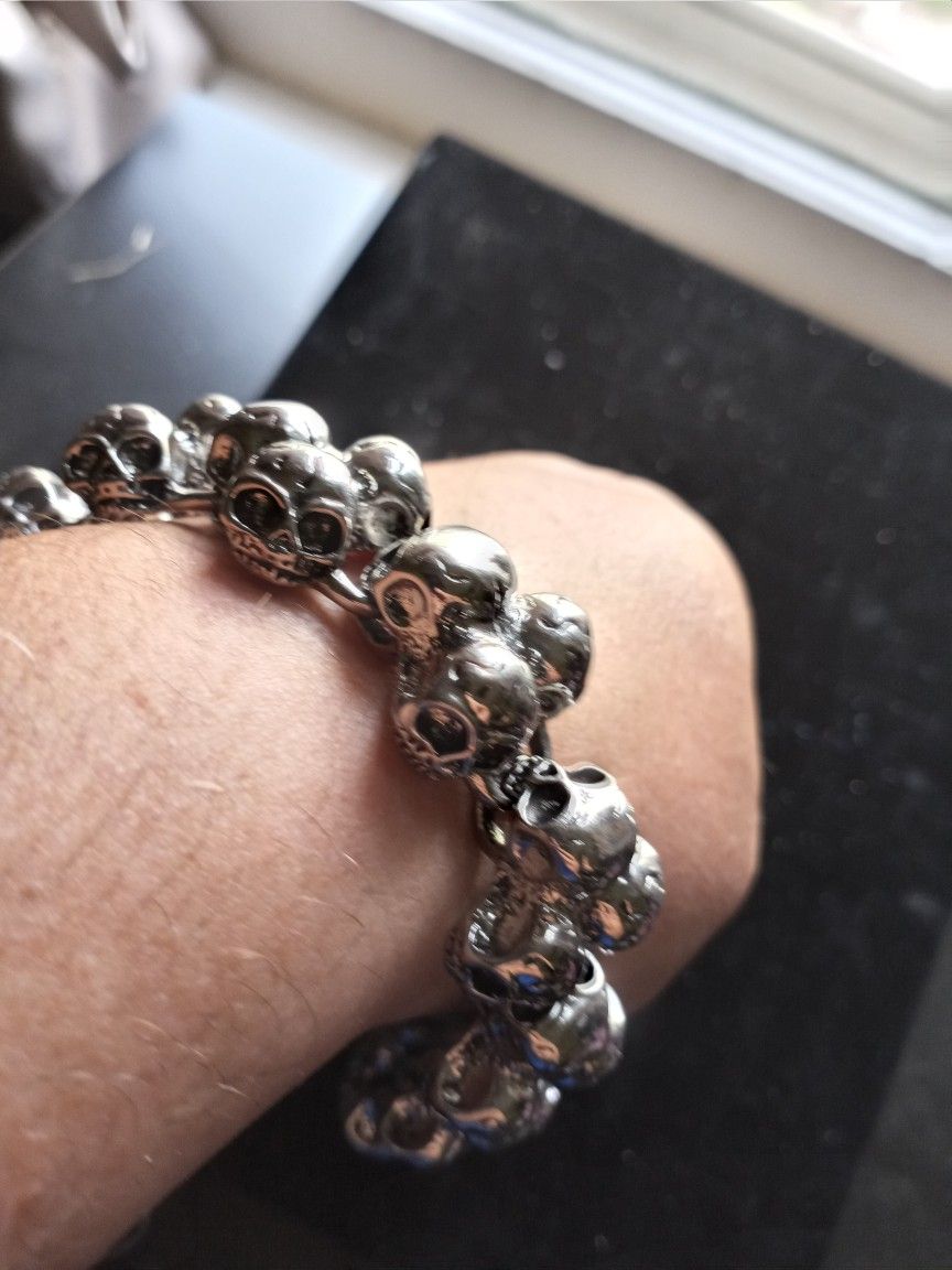 Skull Bracelets Or Rings