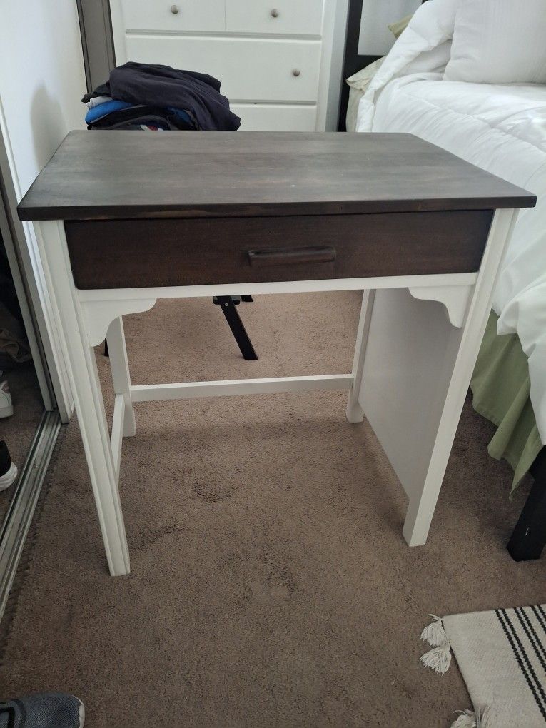 SOLID WOOD DESK