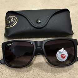 Ray Ban