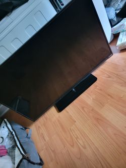 32" 1080p HD TV