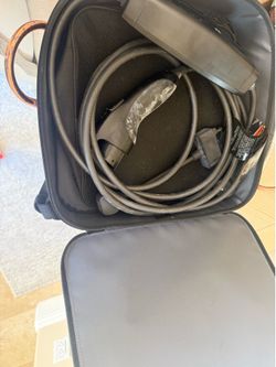 Ev Mercedes charger