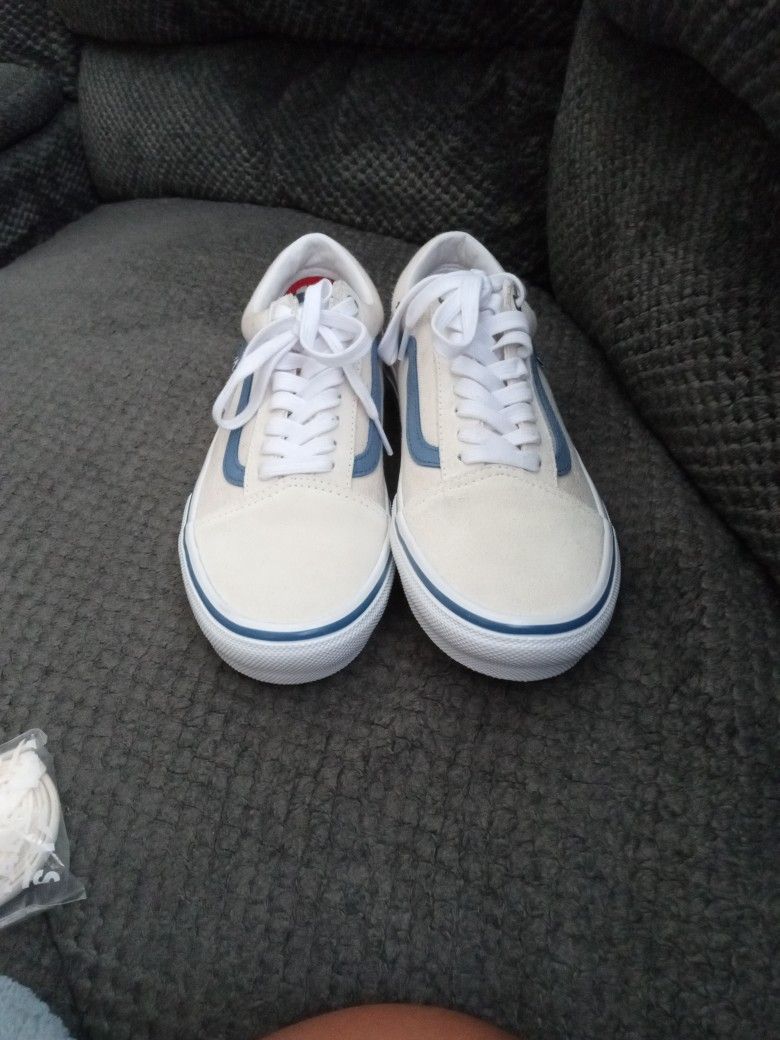 Katie And Blue Vans Size 6.0