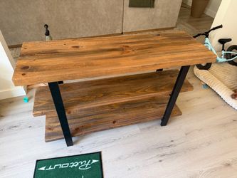 Entry table/shelve/consule table