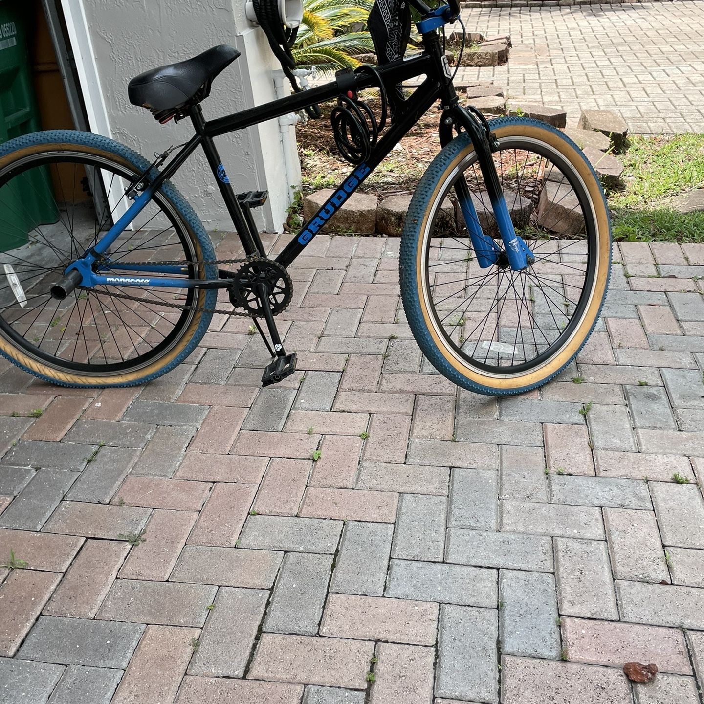 Mongoose grudge bmx freestyle men's deals bike stores