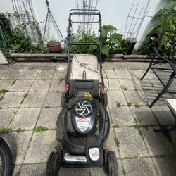 Lawnmower 
