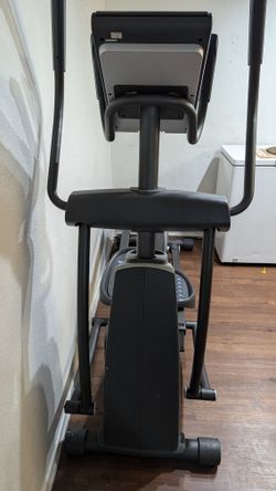 Healthrider H95e Elliptical for Sale in Irvine CA OfferUp