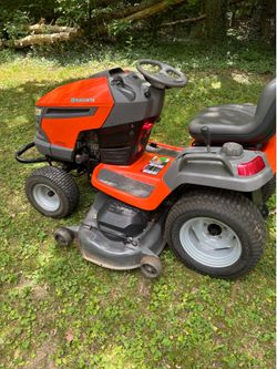 Riding Mower- Tractor/ Garage kept.