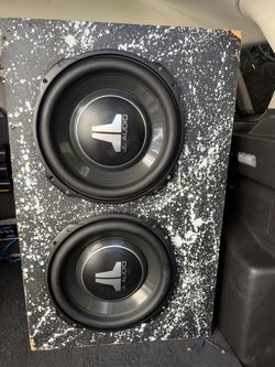 Jl audio 12 inch tw3d8 plus amp 600-1
