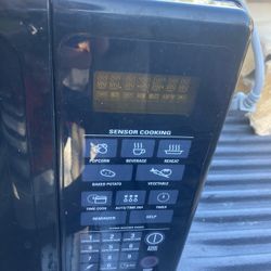 Whirlpool space saver microwave