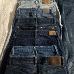 Size 6 & 8 American Eagle, Levi’s, Express, Rock & Republic Jeans Lot