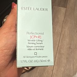 Estee Lauder perfectionist [cp+r] wrinkle lifting/ firming serum - for all skin types 50ml/1.7oz